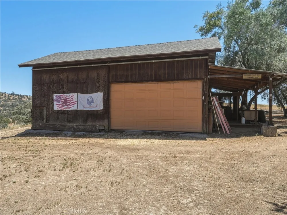 35928 Road 606 Raymond, CA 93653