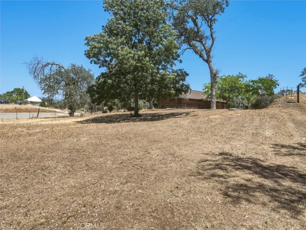 35928 Road 606 Raymond, CA 93653