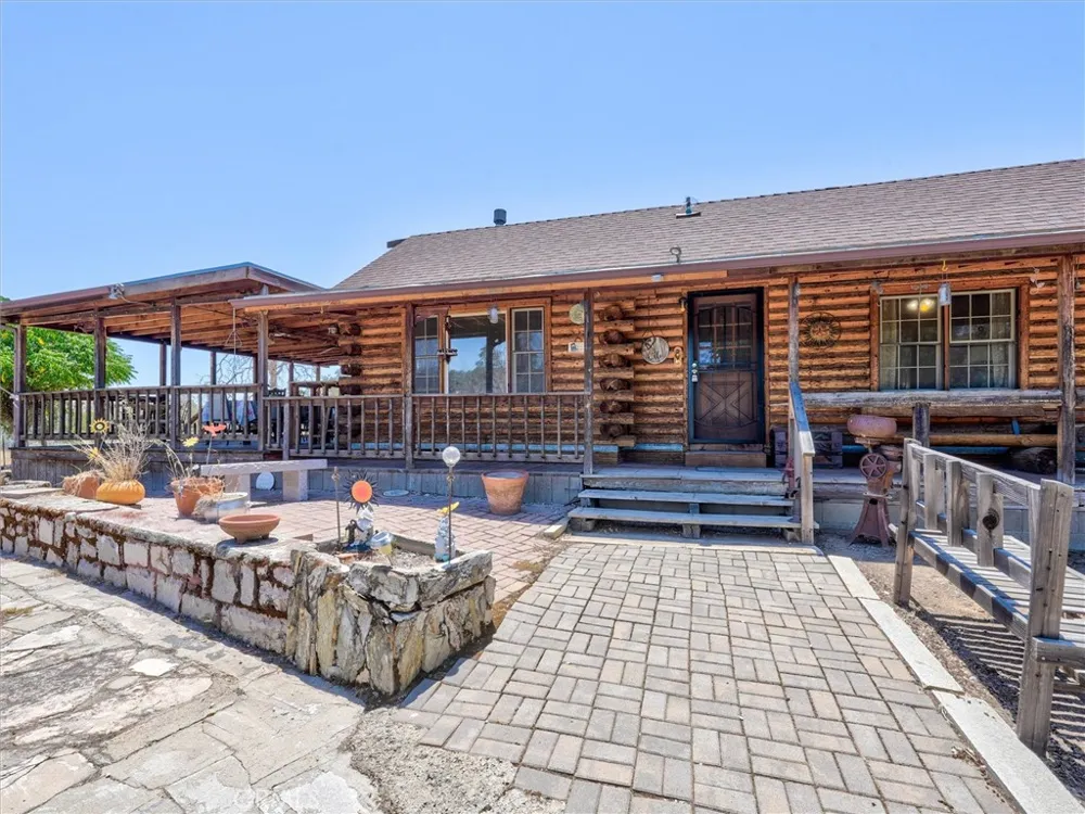 35928 Road 606 Raymond, CA 93653
