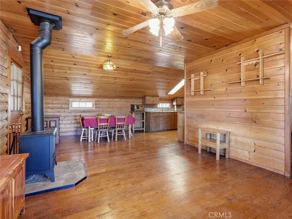 35928 Road 606 Raymond, CA 93653