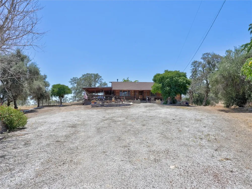 35928 Road 606 Raymond, CA 93653
