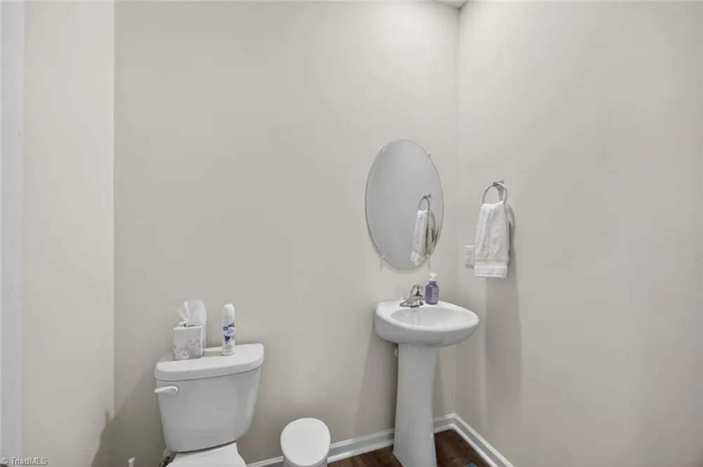 3208 Highlander Point Greensboro, NC 27405