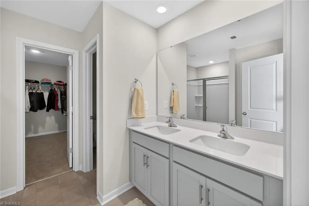 3208 Highlander Point Greensboro, NC 27405