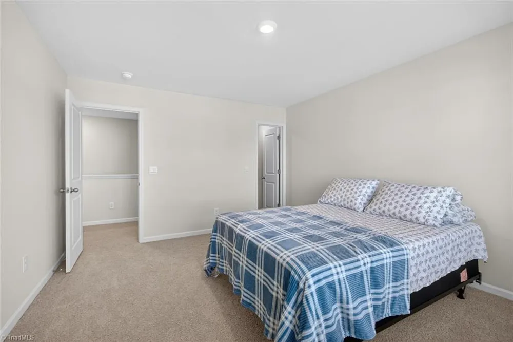 3208 Highlander Point Greensboro, NC 27405
