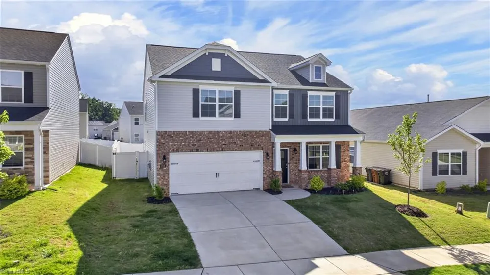 3208 Highlander Point Greensboro, NC 27405