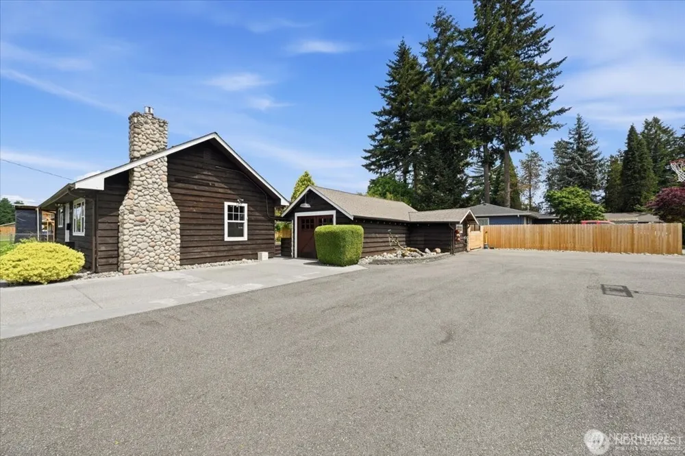 15721 179th Avenue SE Monroe, WA 98272