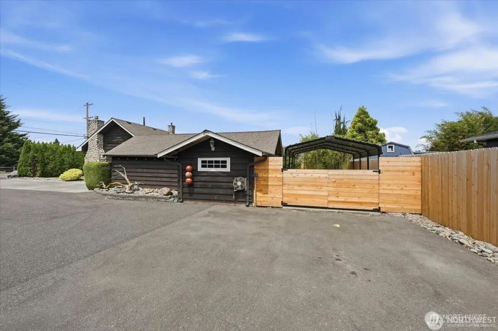 15721 179th Avenue SE Monroe, WA 98272