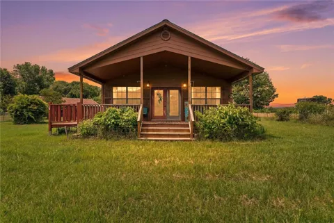 11739 Highway 282