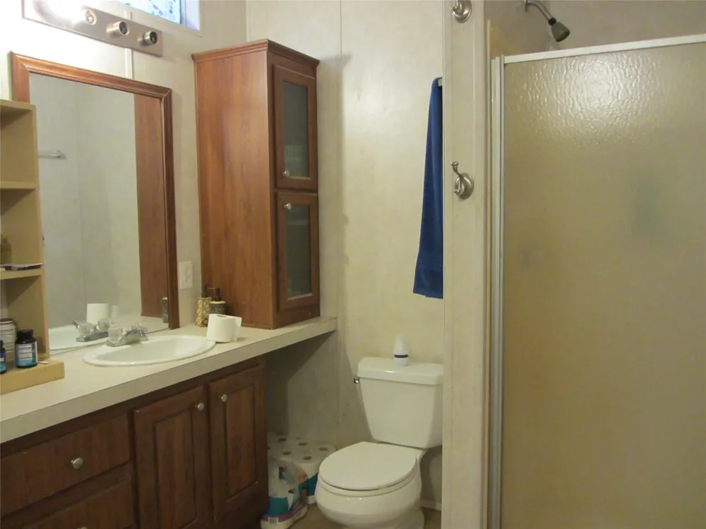 53 Brumley Road Huntsville, TX 77320
