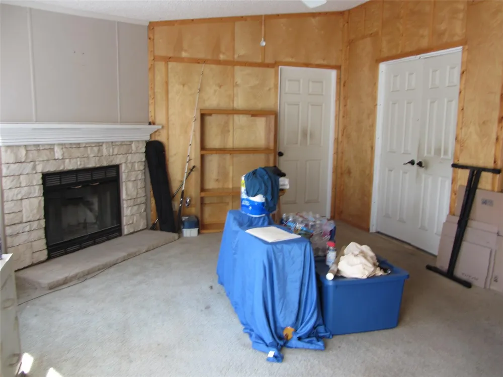 53 Brumley Road Huntsville, TX 77320
