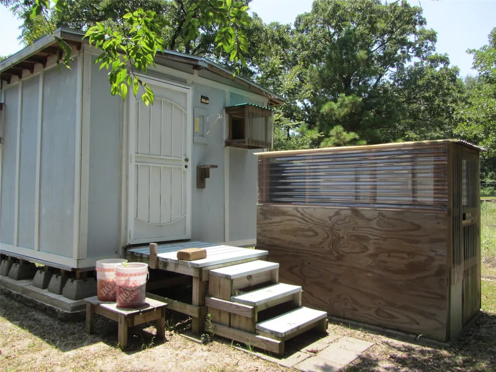 53 Brumley Road Huntsville, TX 77320