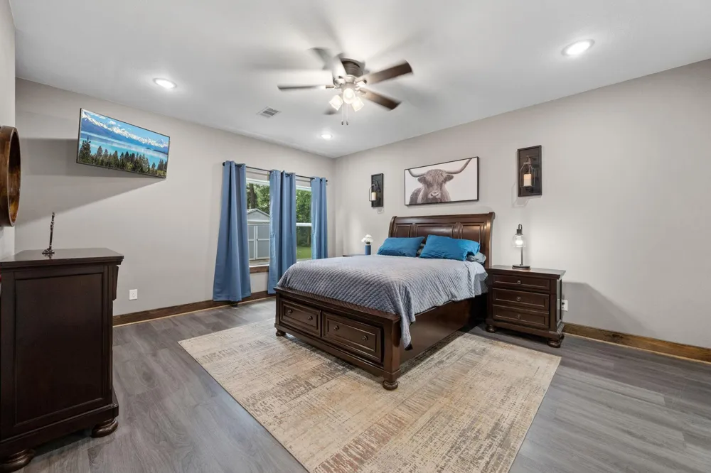 376 Jill Street Shepherd, TX 77371