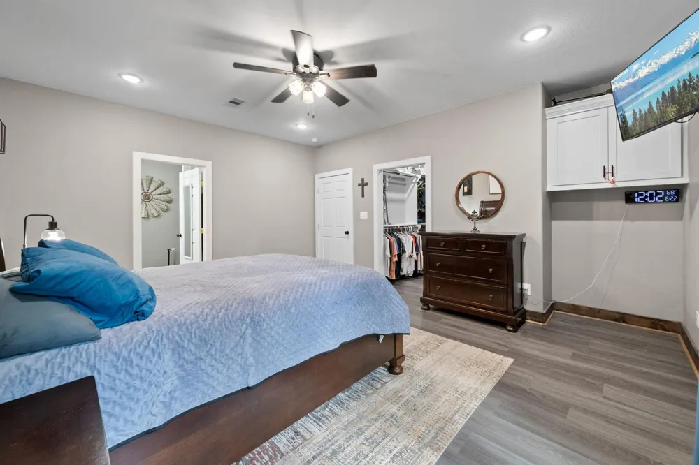 376 Jill Street Shepherd, TX 77371