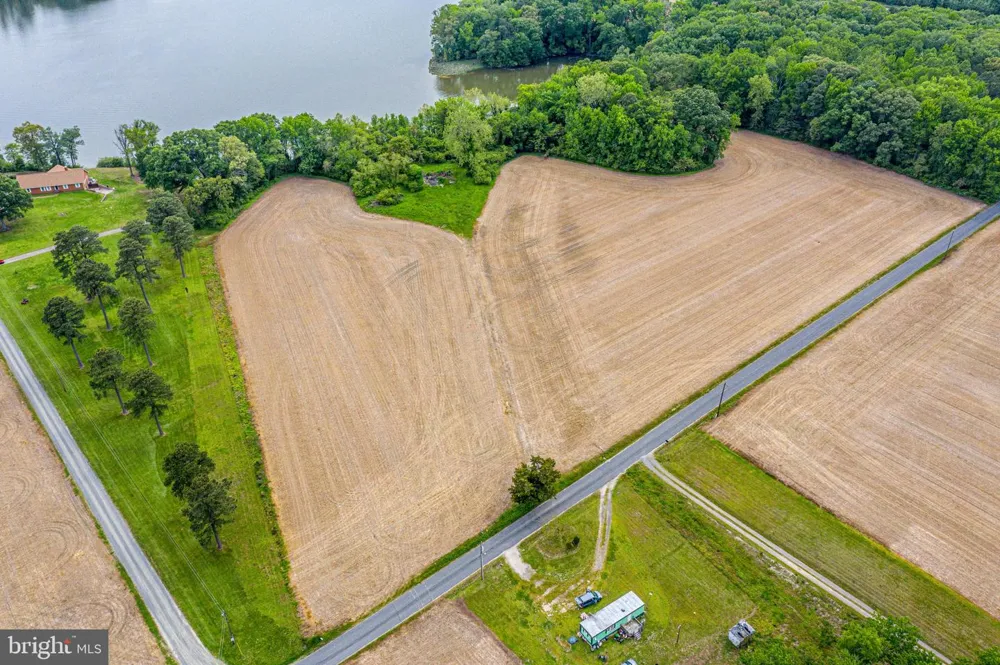 ZACATA ROAD Montross, VA 22520