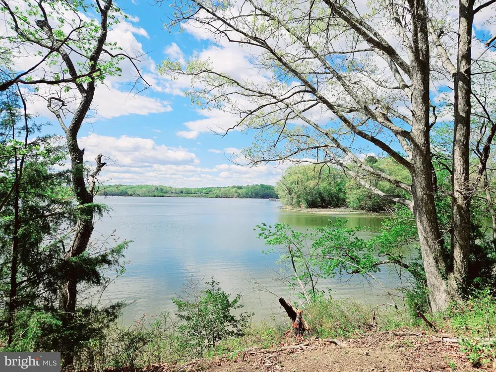 ZACATA ROAD Montross, VA 22520