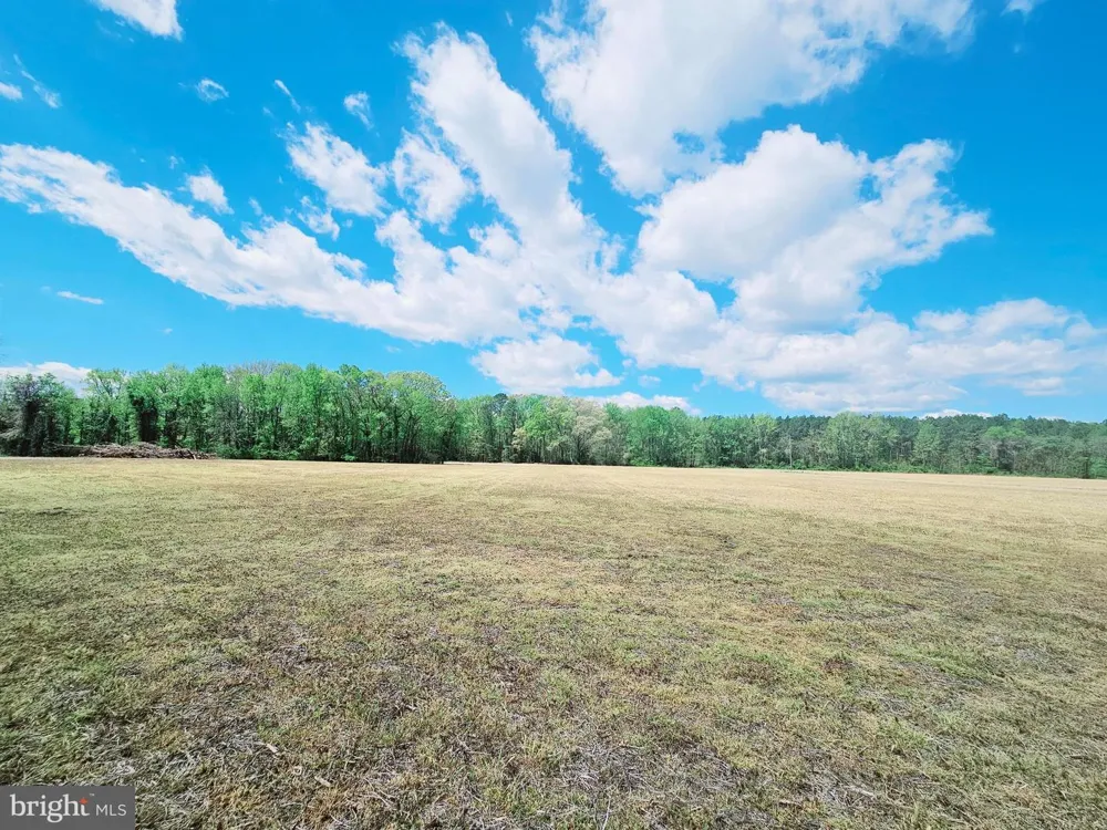 ZACATA ROAD Montross, VA 22520