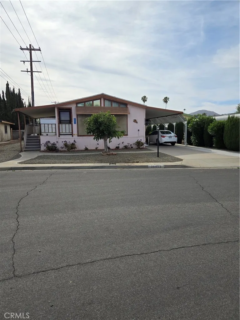 26058 Fountain Palm Drive Homeland, CA 92548