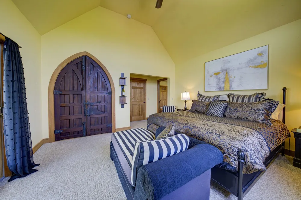 10702 E Hilltop Road Bingham Township, MI 49682