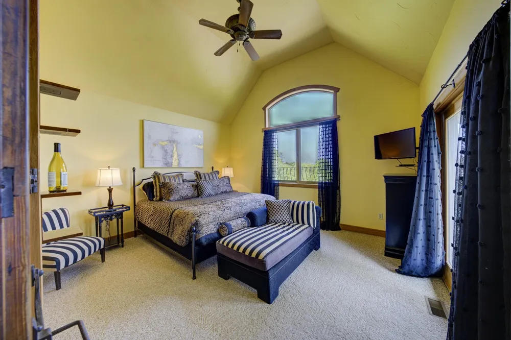 10702 E Hilltop Road Bingham Township, MI 49682