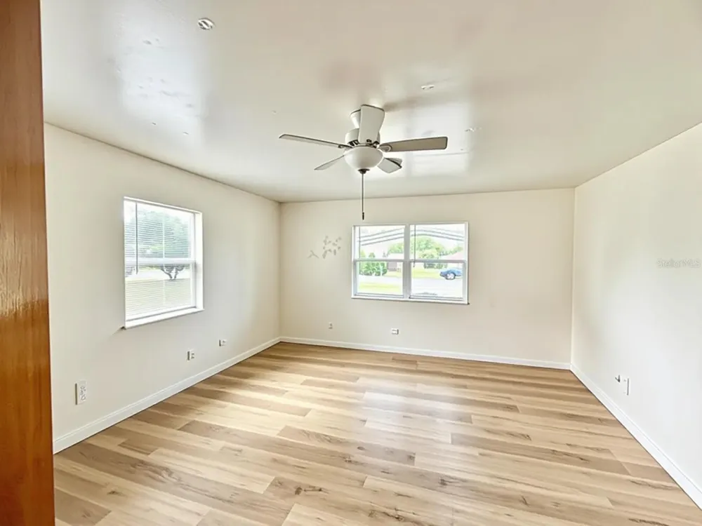 5235 SE 107TH STREET Belleview, FL 34420