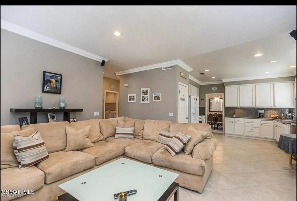 290 Virgo Court Thousand Oaks, CA 91360