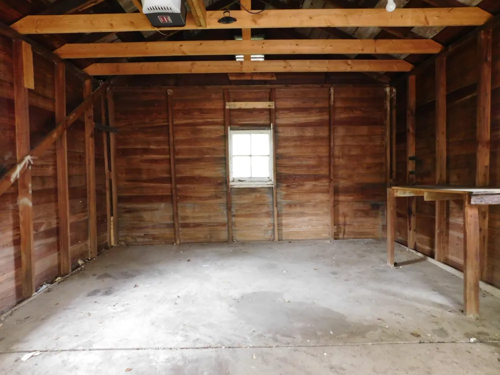 1238 3rd Street Jackson City, MI 49203