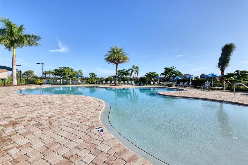 8406 GRAND ESTUARY TRAIL #104 Bradenton, FL 34212