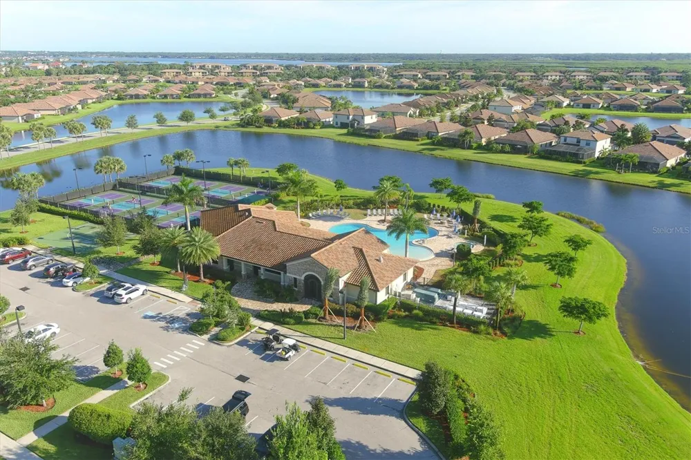 8406 GRAND ESTUARY TRAIL #104 Bradenton, FL 34212