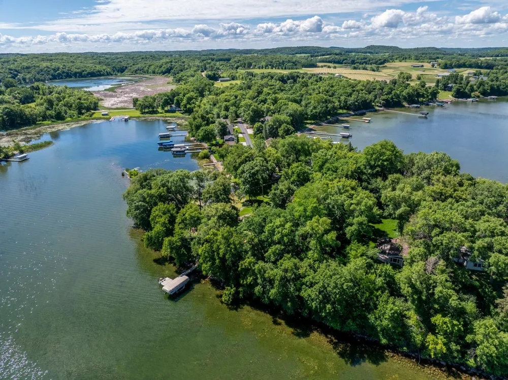 41780 Kansas Point Lane Pelican Rapids, MN 56572