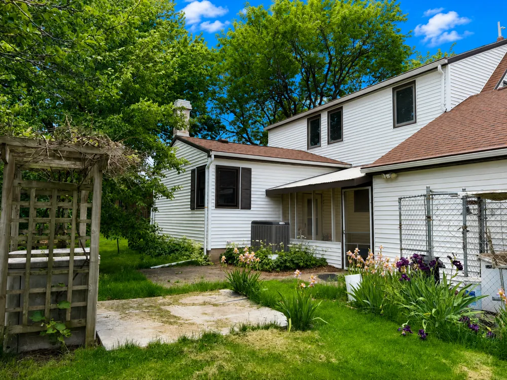 940 Victoria Street Fairmont, MN 56031
