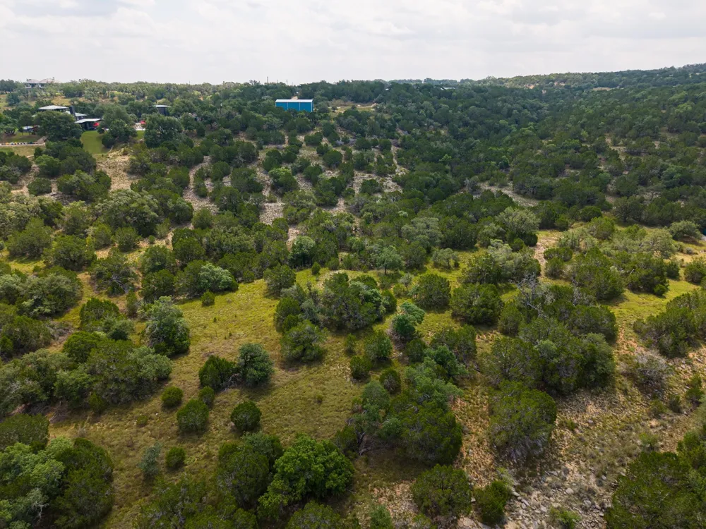 121 Spring Cove Dripping Springs, TX 78620