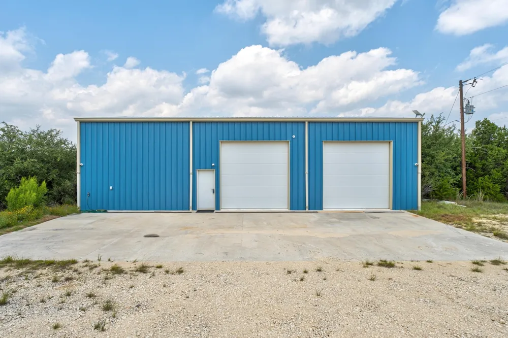 121 Spring Cove Dripping Springs, TX 78620