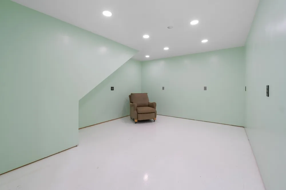 121 Spring Cove Dripping Springs, TX 78620