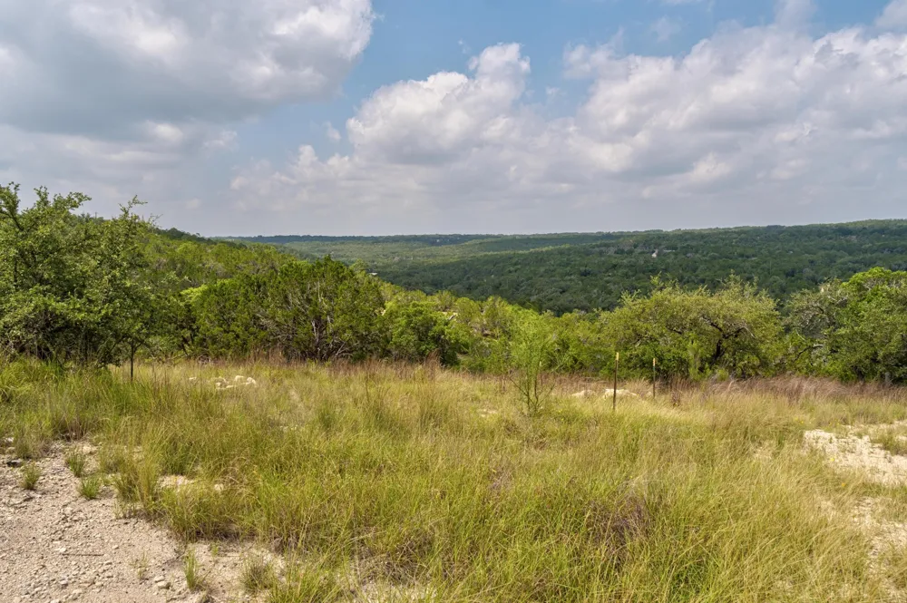 121 Spring Cove Dripping Springs, TX 78620