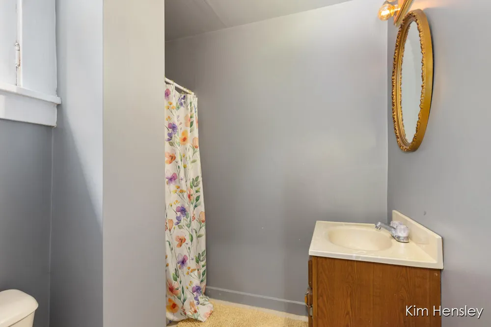 602 S Franklin Street Greenville, MI 48838