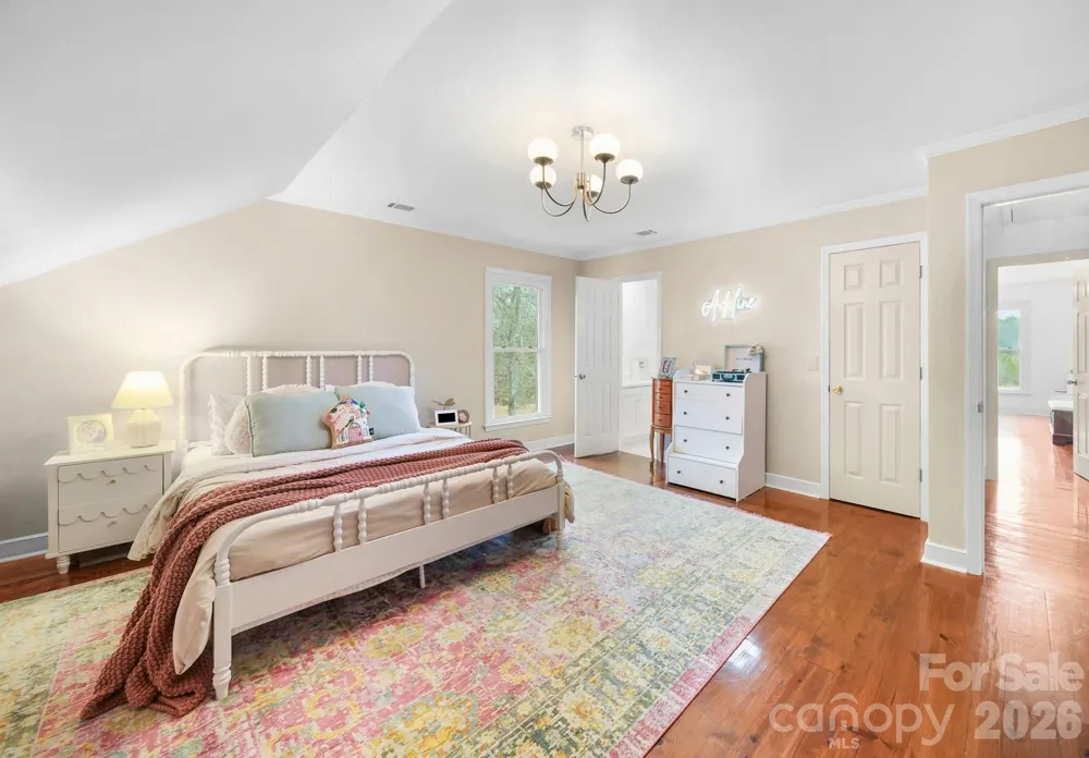 1004 Four Mile Loop Cheraw, SC 29520