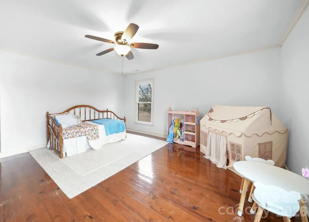 1004 Four Mile Loop Cheraw, SC 29520