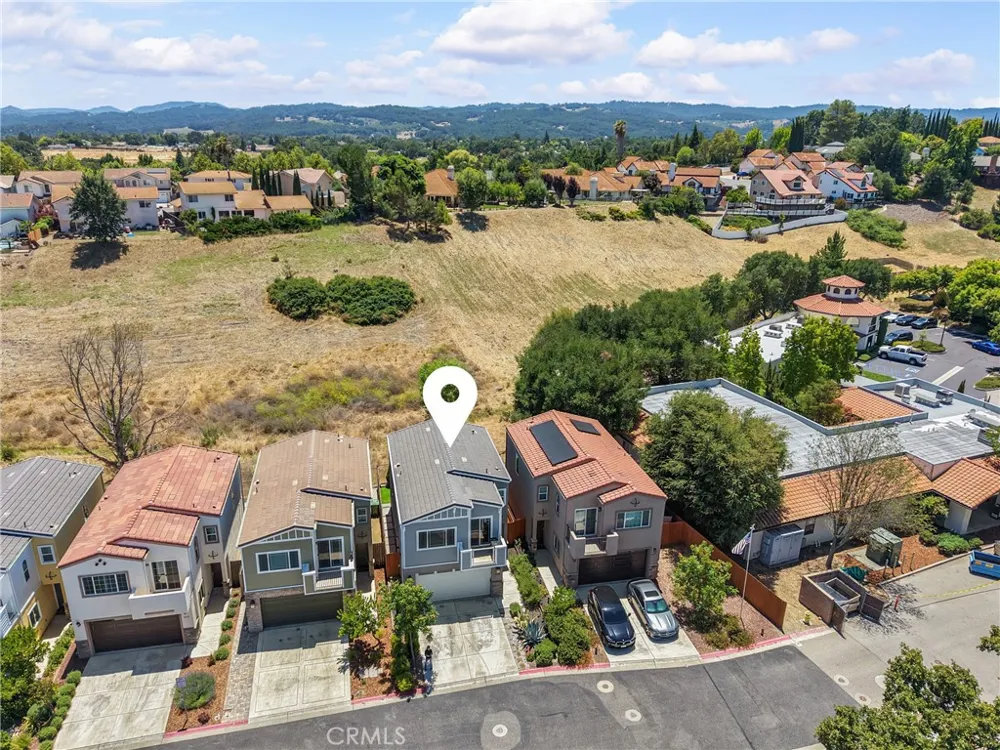363 Calle De Pueblo Templeton, CA 93465