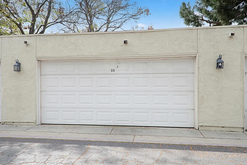682 Sycamore Avenue Claremont, CA 91711