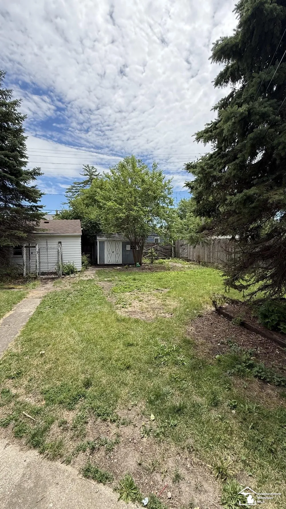 474 Riverview Avenue Monroe City, MI 48162