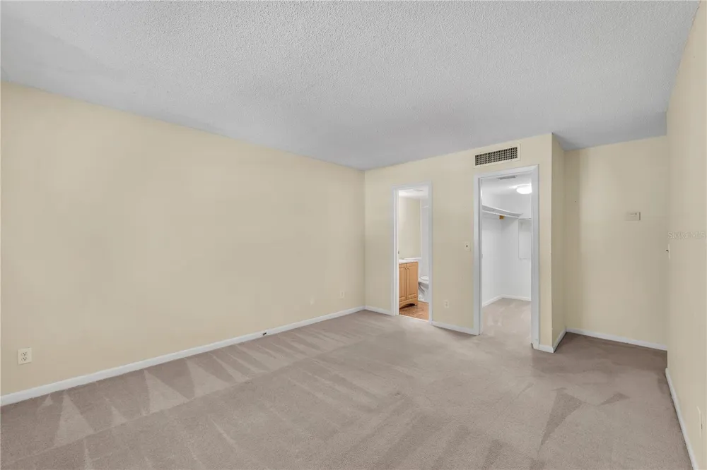 801 RUSSELL LANE #254 Brandon, FL 33510