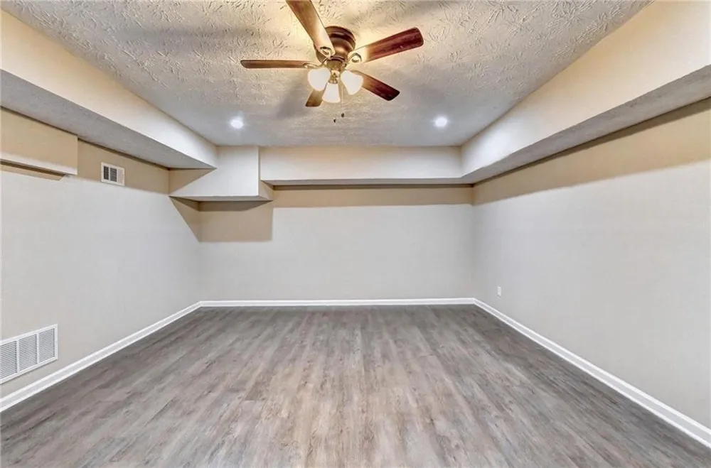 3372 Cottonwood Lane Snellville, GA 30078