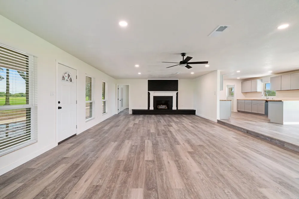 1285 FARM ROAD 196 Pattonville, TX 75468