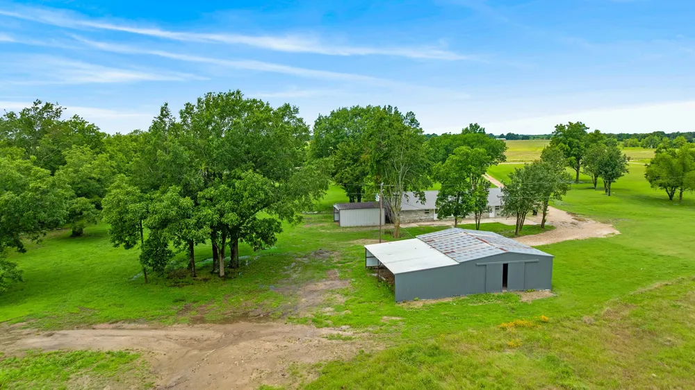 1285 FARM ROAD 196 Pattonville, TX 75468