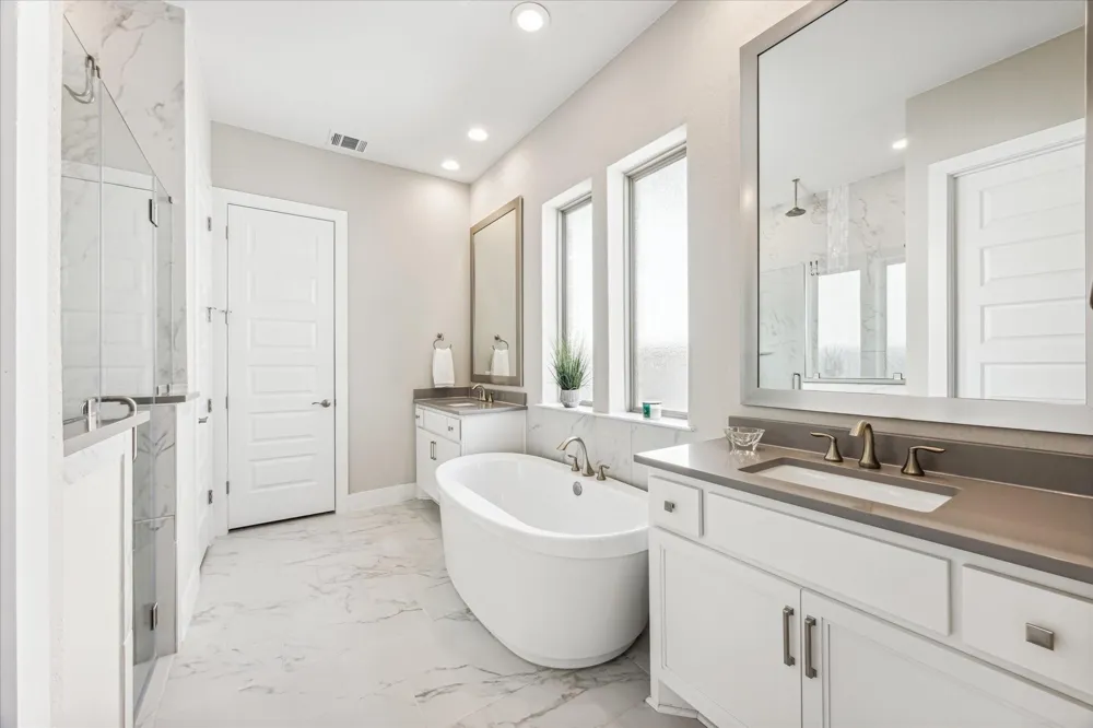 6821 Little Serenity Cove Jonestown, TX 78645