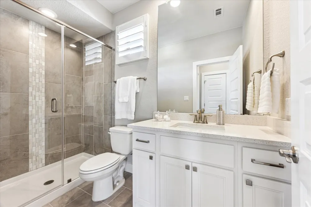 6821 Little Serenity Cove Jonestown, TX 78645