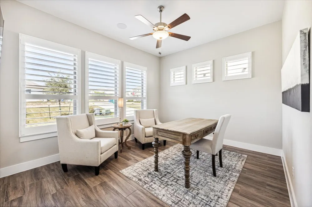 6821 Little Serenity Cove Jonestown, TX 78645