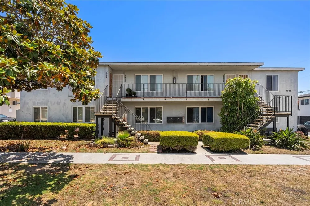3922 S Pacific San Pedro, CA 90731