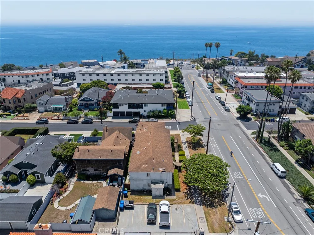 3922 S Pacific San Pedro, CA 90731