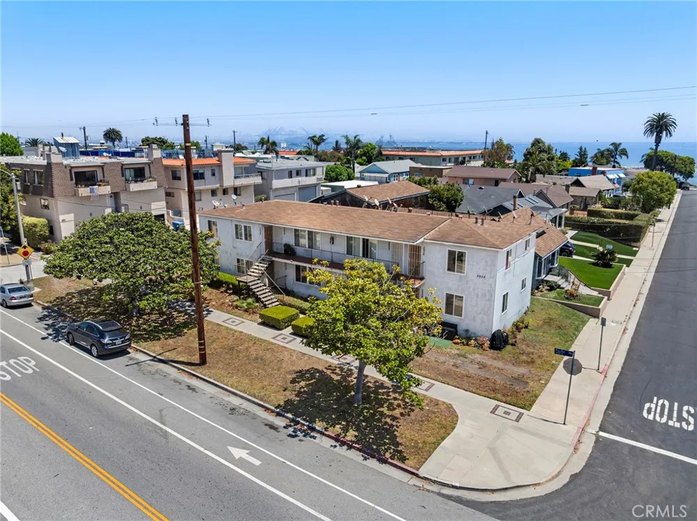 3922 S Pacific San Pedro, CA 90731